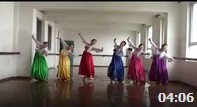 赸  ŮȺ